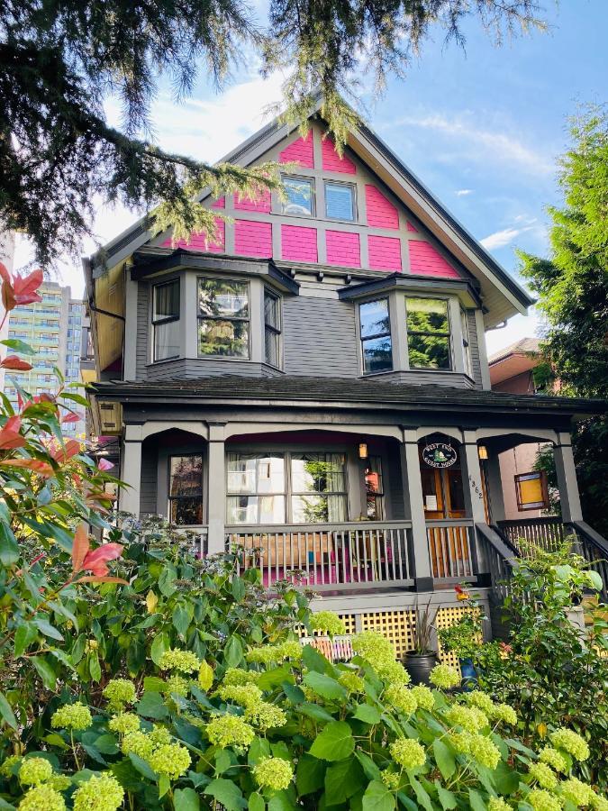 West End Bed & Breakfast 4*