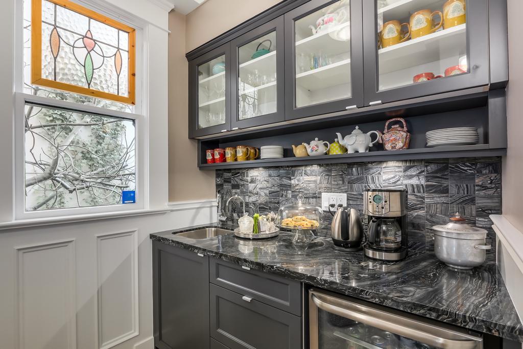 West End Bed & Breakfast